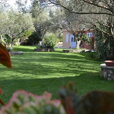 Hotel apartamentowy Irini Lefkáda